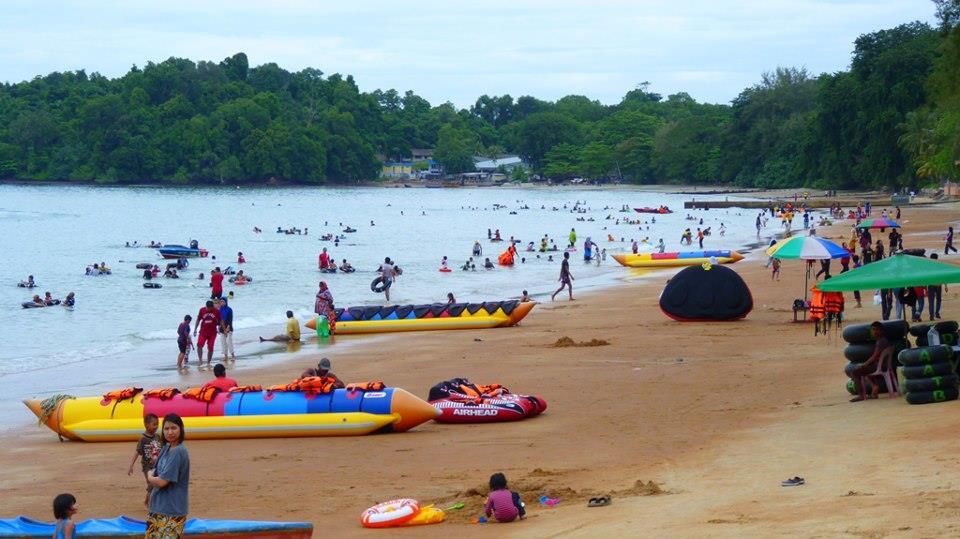 Teluk Kemang Beach